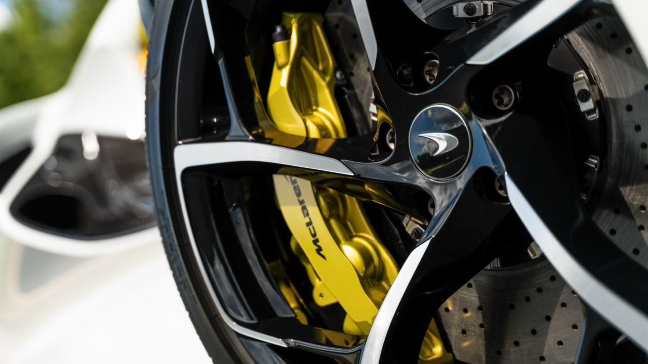 2021 Mclaren Elva