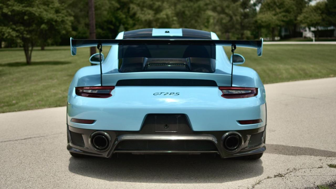 2018 Porsche 911 GT2 RS Weissach Package