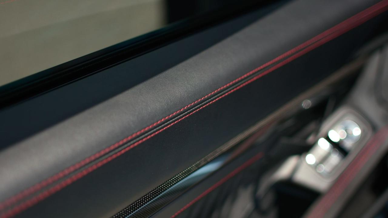 2018 Porsche 911 GT2 RS Weissach Package