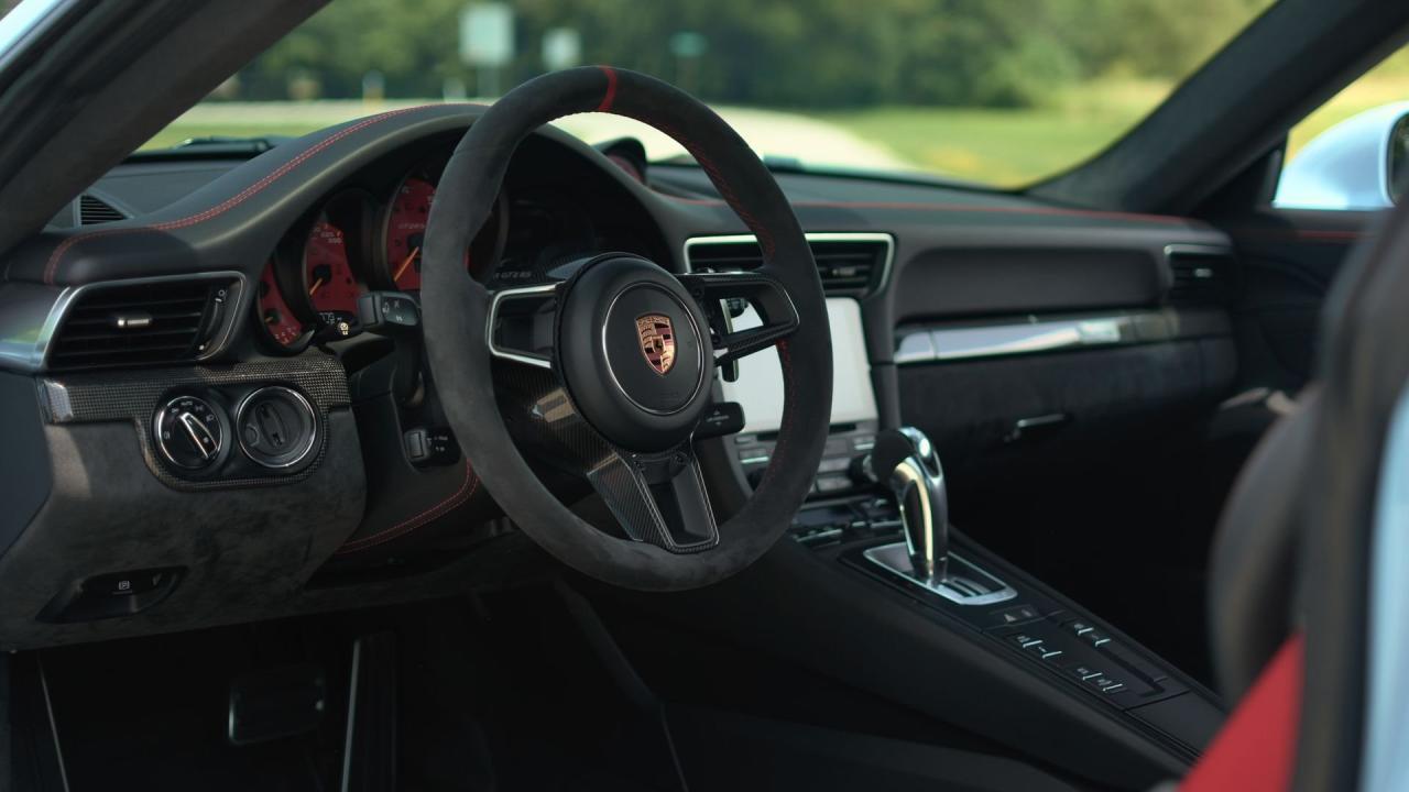 2018 Porsche 911 GT2 RS Weissach Package