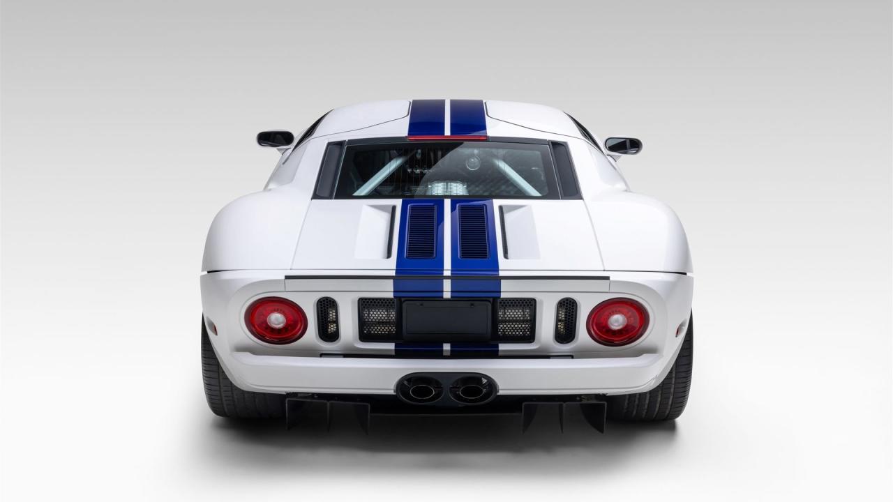 2005 Ford GT