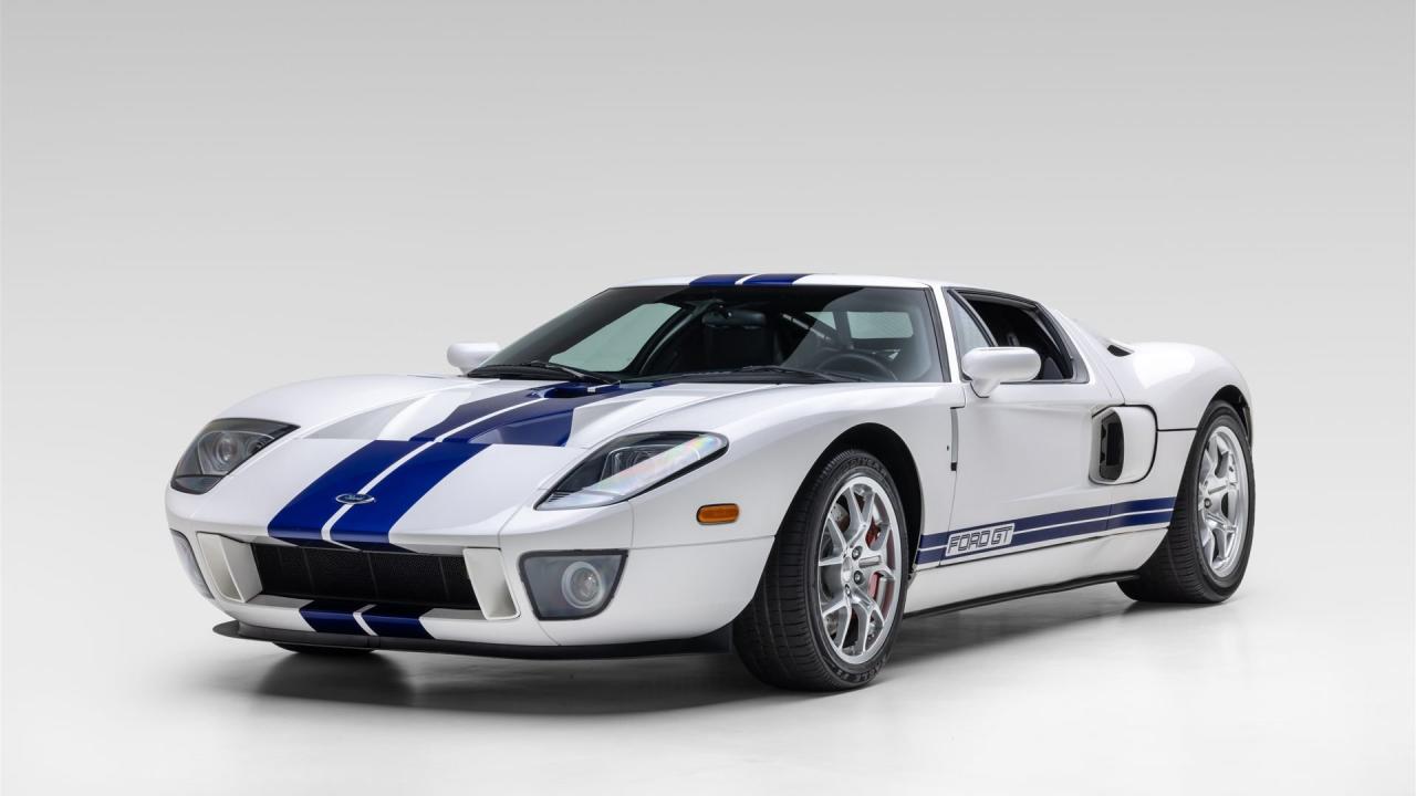 2005 Ford GT