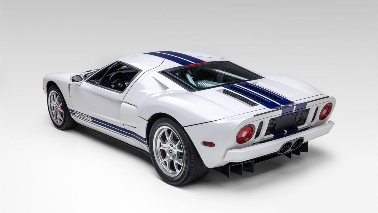 2005 Ford GT