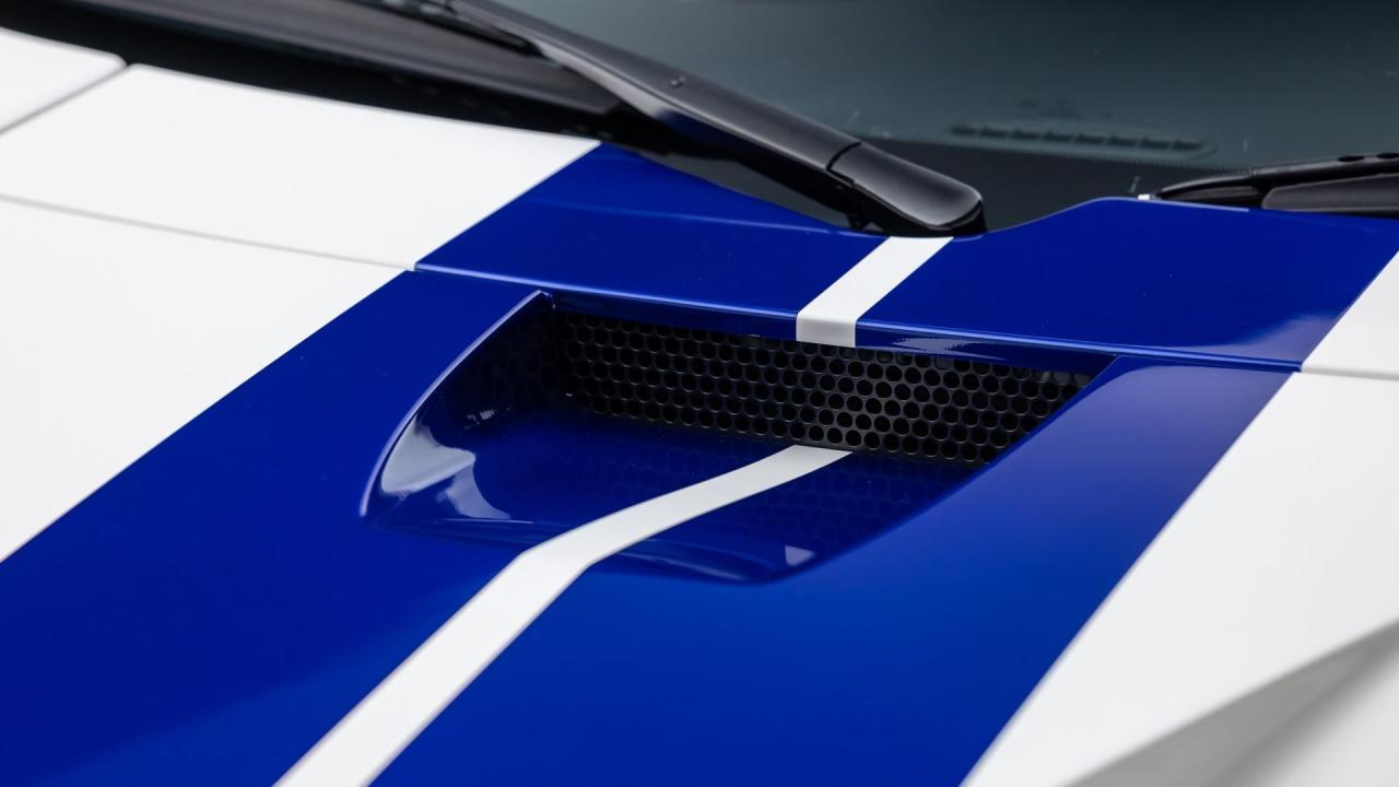 2005 Ford GT