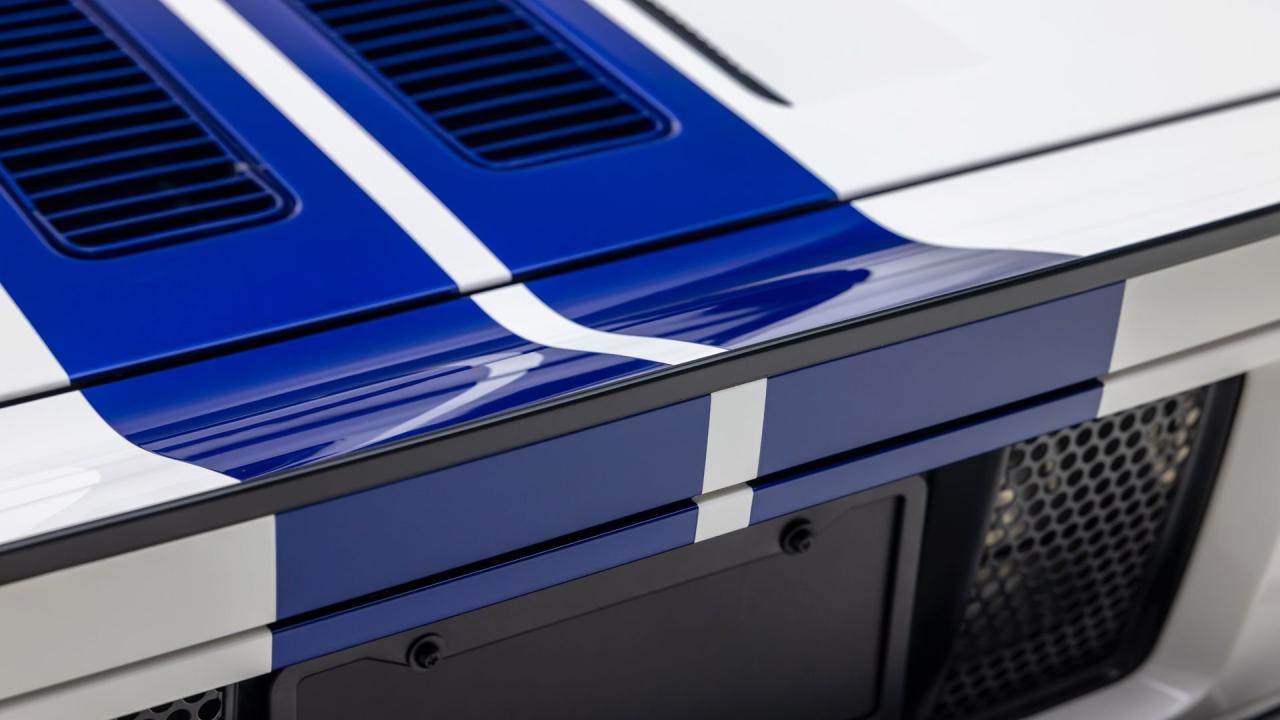 2005 Ford GT