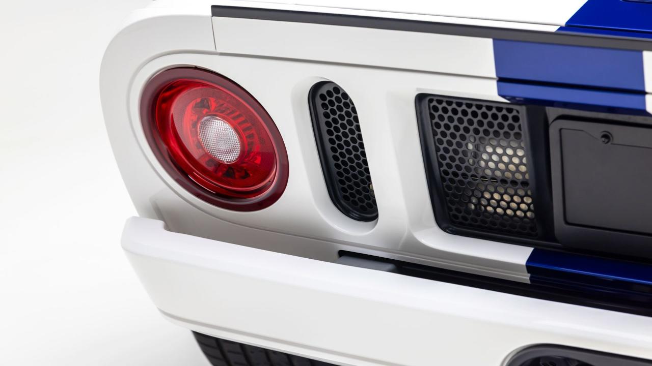 2005 Ford GT