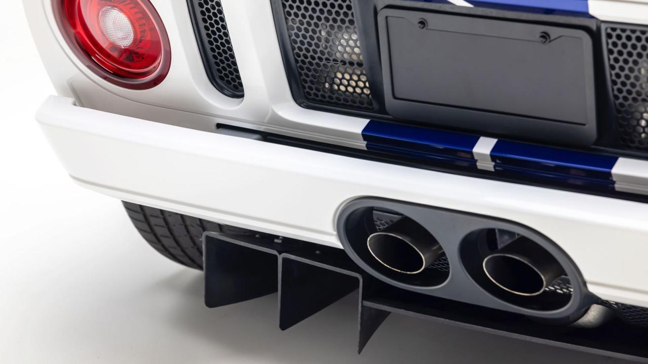 2005 Ford GT