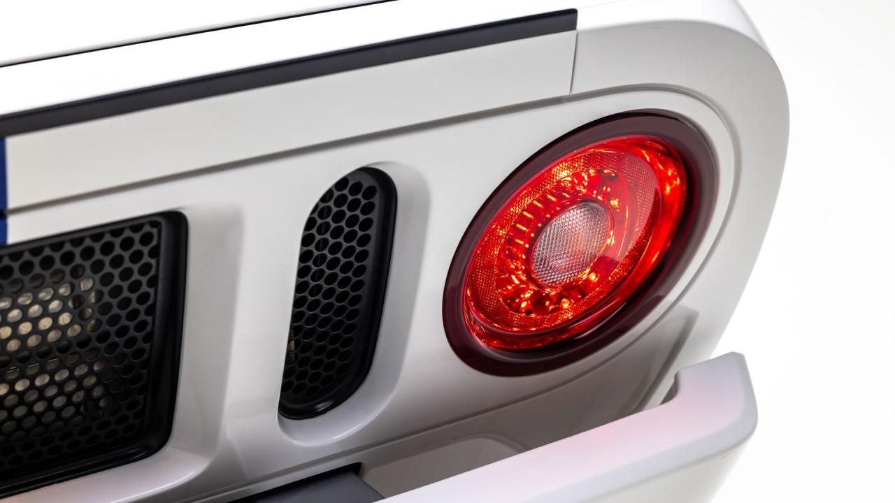 2005 Ford GT