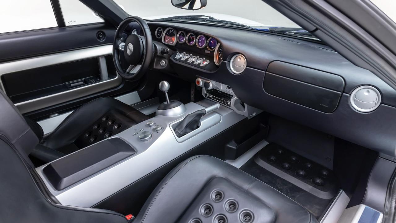 2005 Ford GT