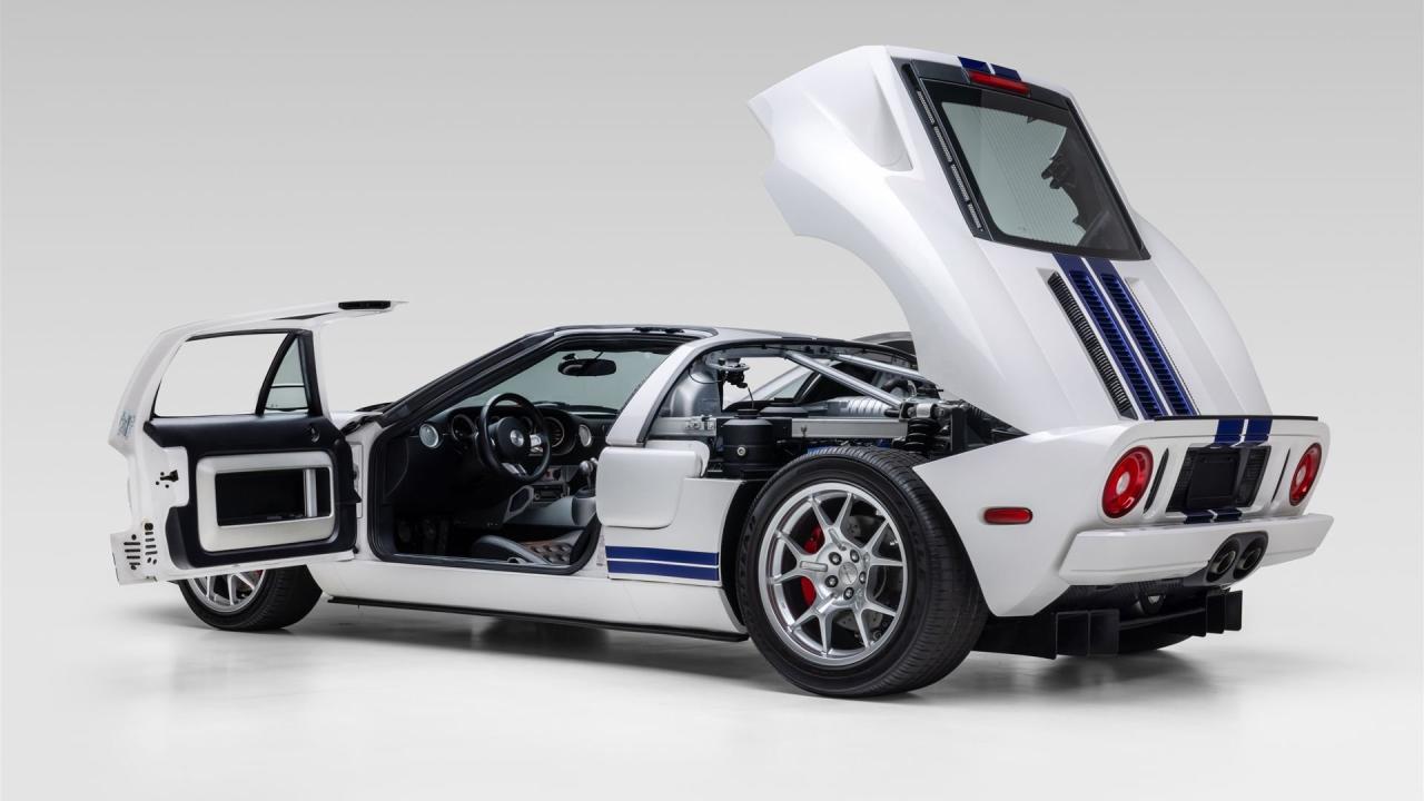 2005 Ford GT