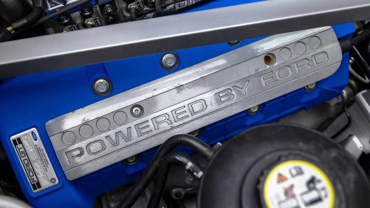 2005 Ford GT