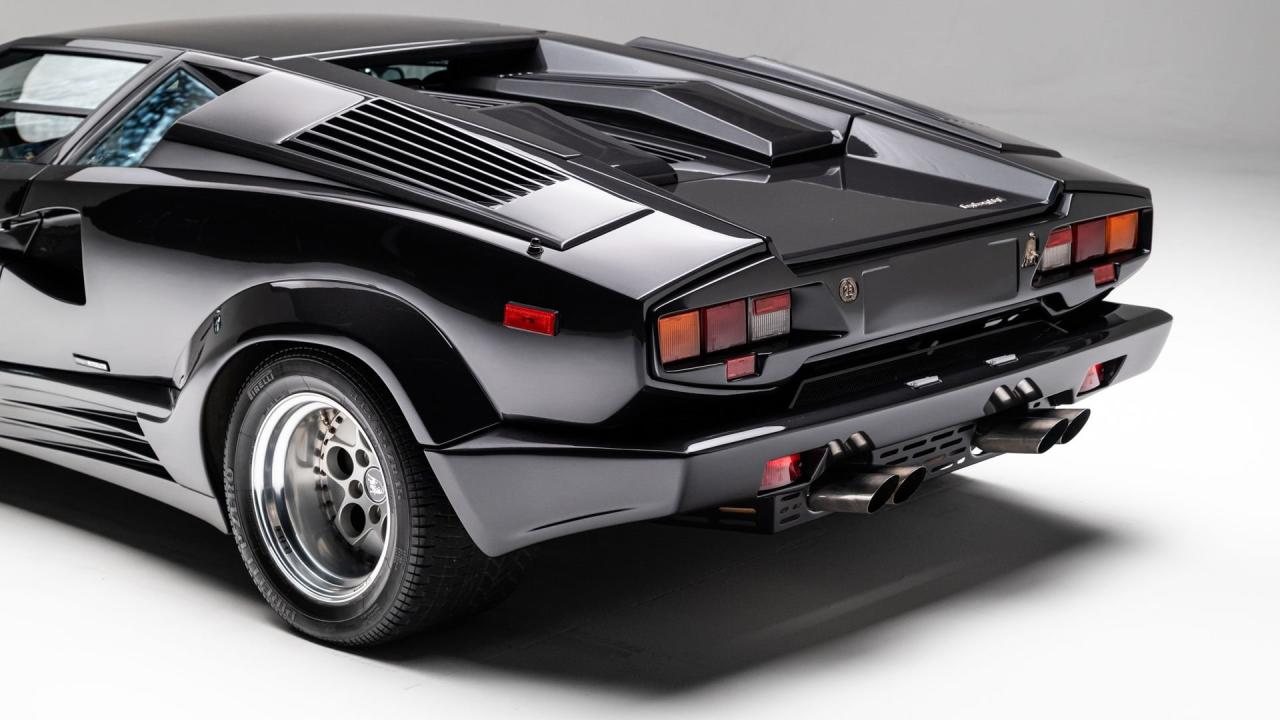 1989 Lamborghini Countach 25th Anniversary