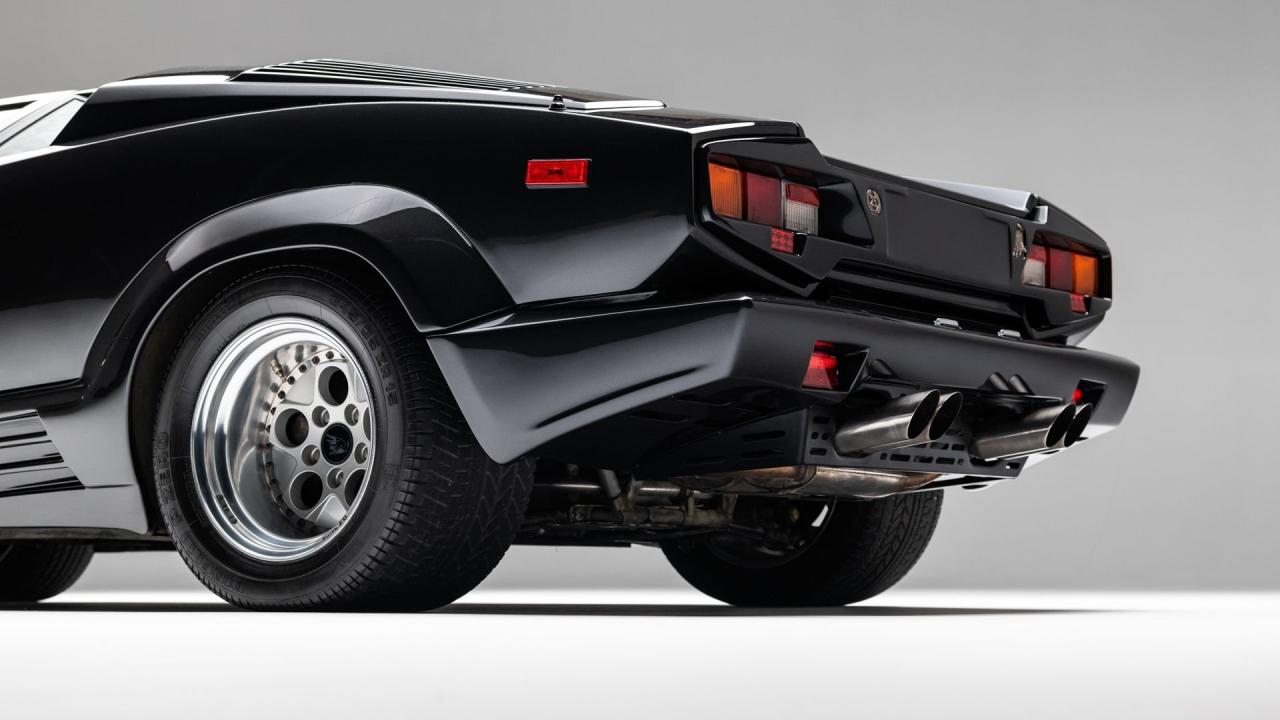 1989 Lamborghini Countach 25th Anniversary