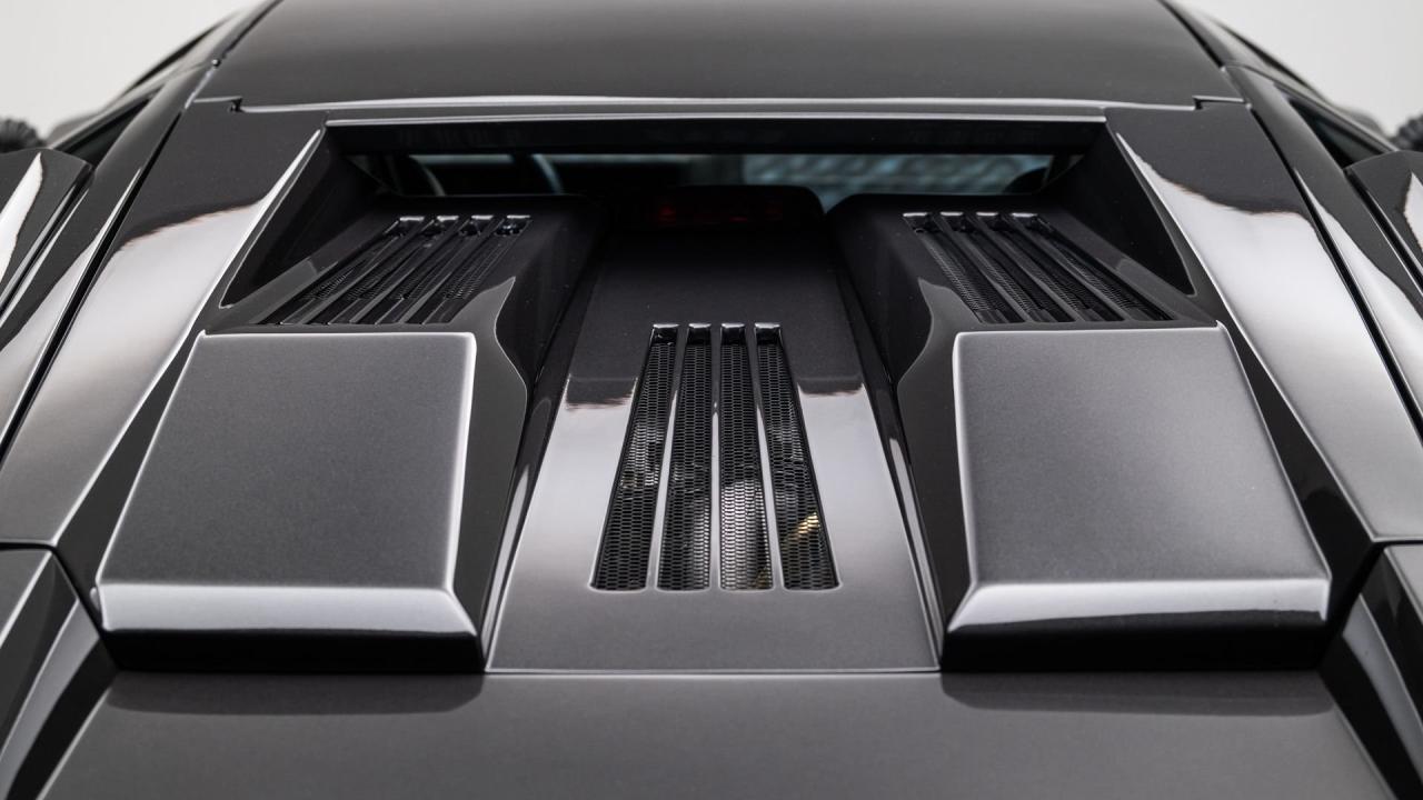 1989 Lamborghini Countach 25th Anniversary