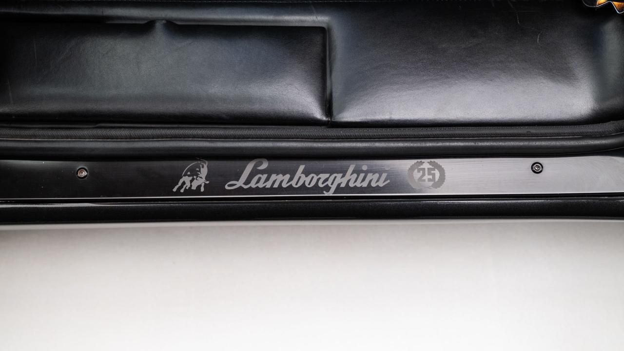 1989 Lamborghini Countach 25th Anniversary