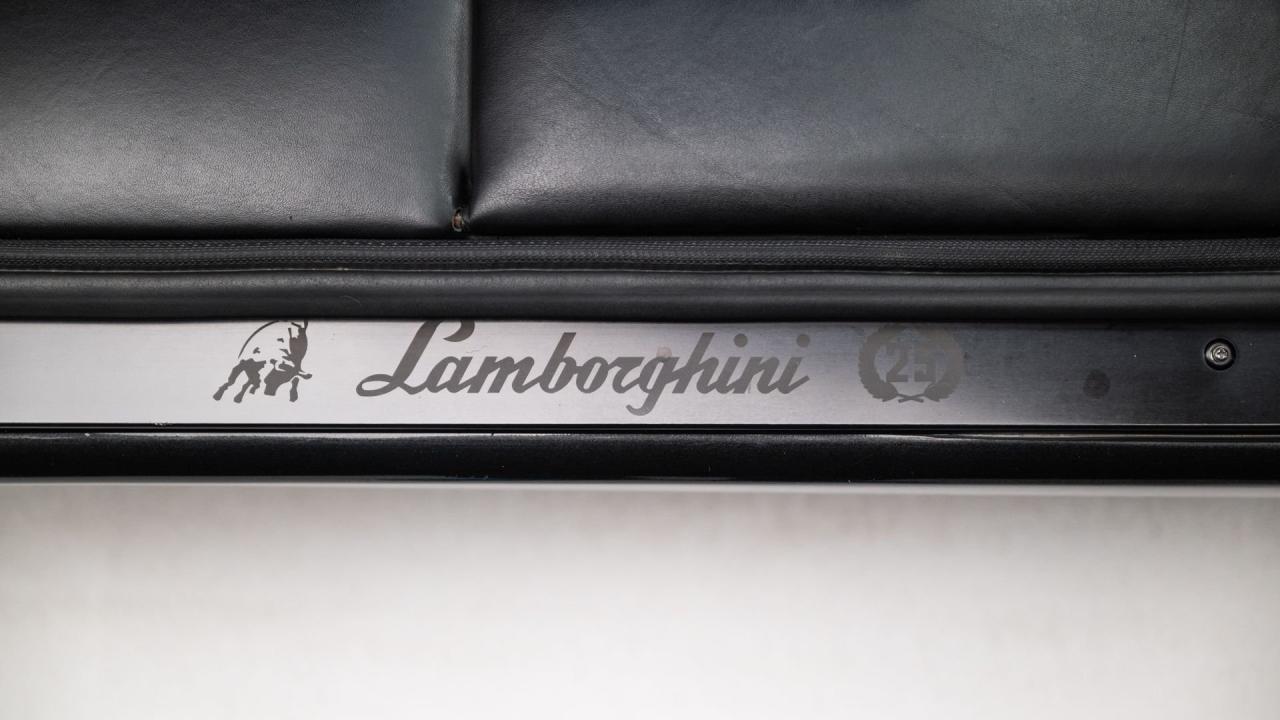 1989 Lamborghini Countach 25th Anniversary