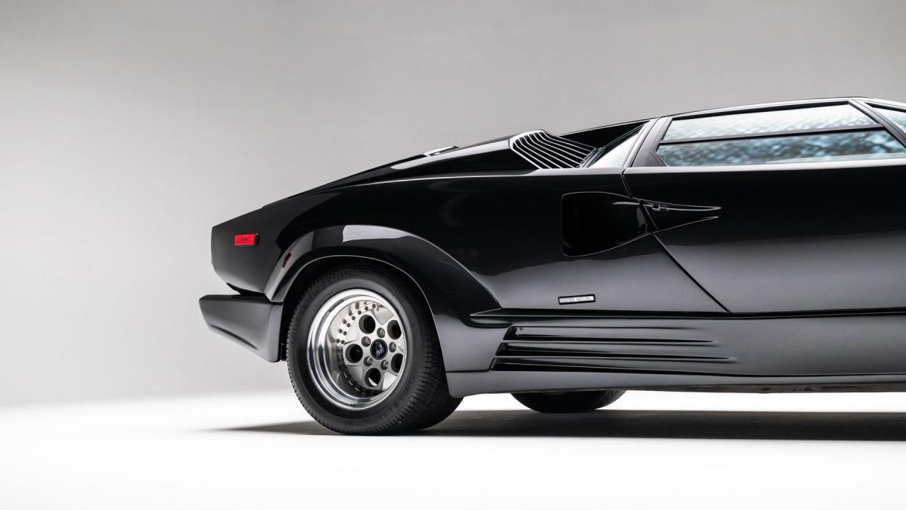 1989 Lamborghini Countach 25th Anniversary
