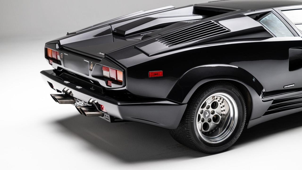 1989 Lamborghini Countach 25th Anniversary