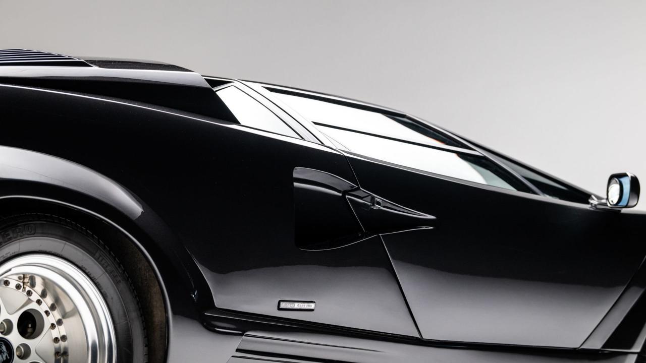 1989 Lamborghini Countach 25th Anniversary
