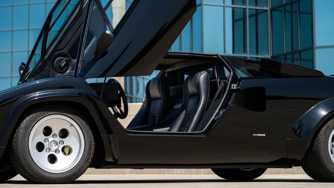 1984 Lamborghini Countach 5000 S
