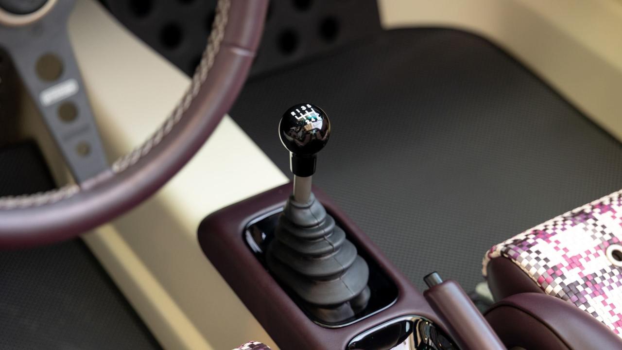 1990 Porsche 911 Targa Reimagined by Singer "Coconut Grove Commission"