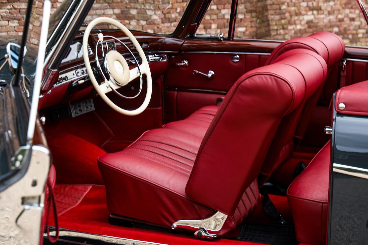 1960 Mercedes - Benz Mercedes Benz 220 SE Cabriolet &ldquo;Extensively restored&rdquo;
