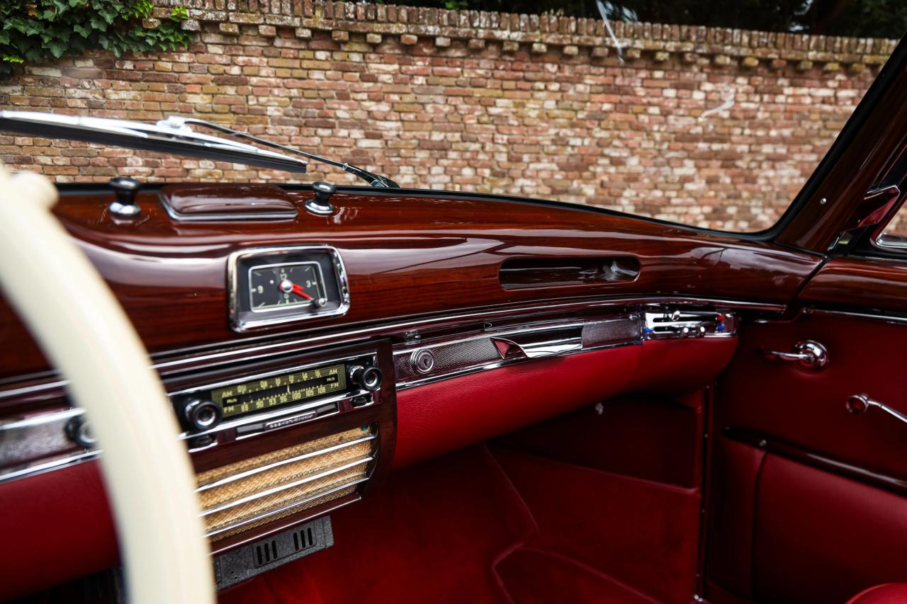 1960 Mercedes - Benz Mercedes Benz 220 SE Cabriolet &ldquo;Extensively restored&rdquo;
