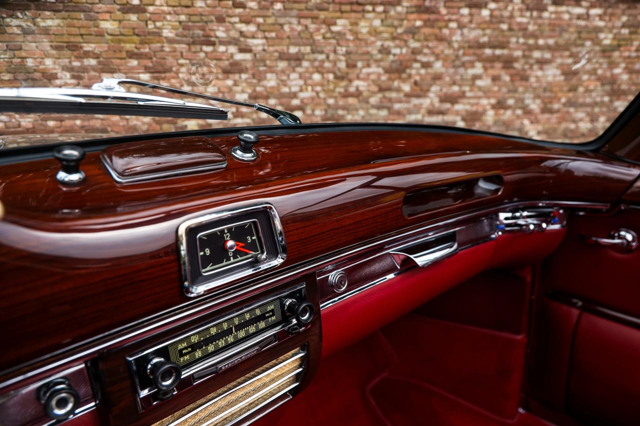 1960 Mercedes - Benz Mercedes Benz 220 SE Cabriolet &ldquo;Extensively restored&rdquo;
