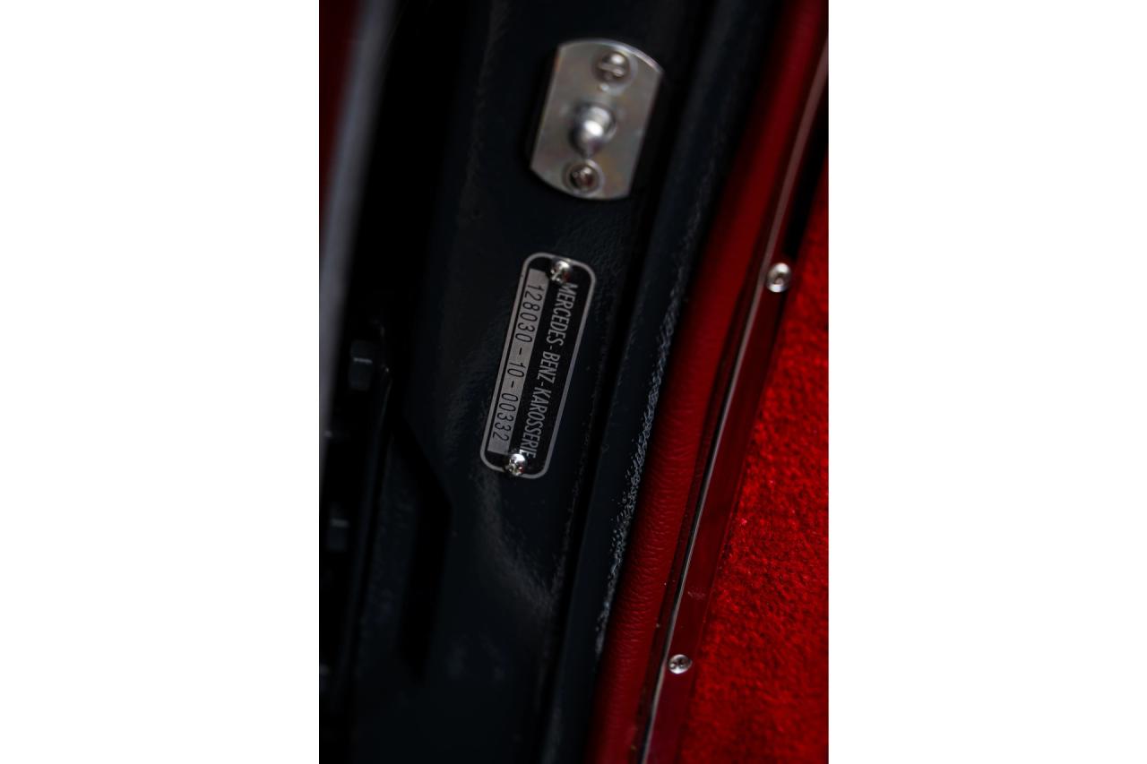 1960 Mercedes - Benz Mercedes Benz 220 SE Cabriolet &ldquo;Extensively restored&rdquo;