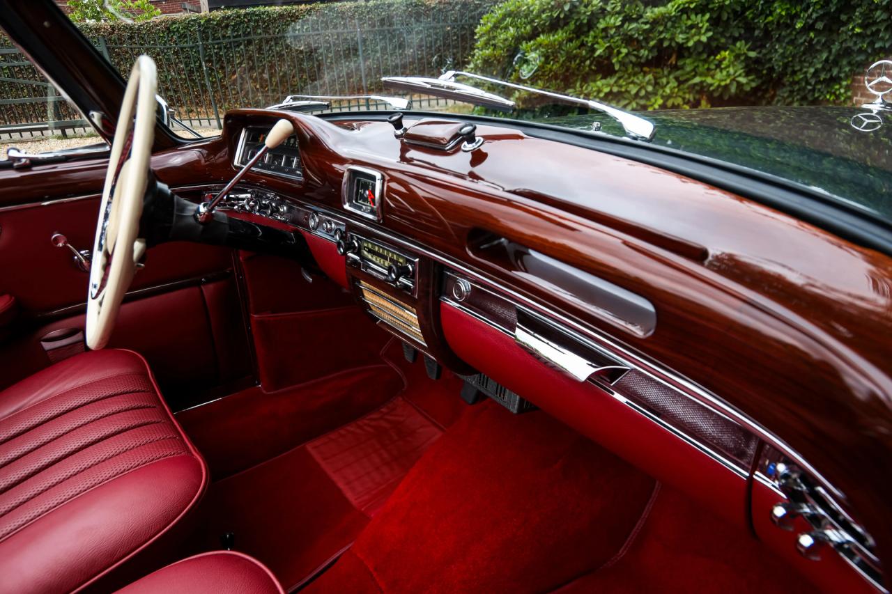 1960 Mercedes - Benz Mercedes Benz 220 SE Cabriolet &ldquo;Extensively restored&rdquo;