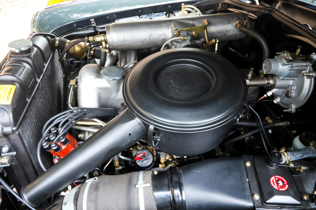1960 Mercedes - Benz Mercedes Benz 220 SE Cabriolet &ldquo;Extensively restored&rdquo;