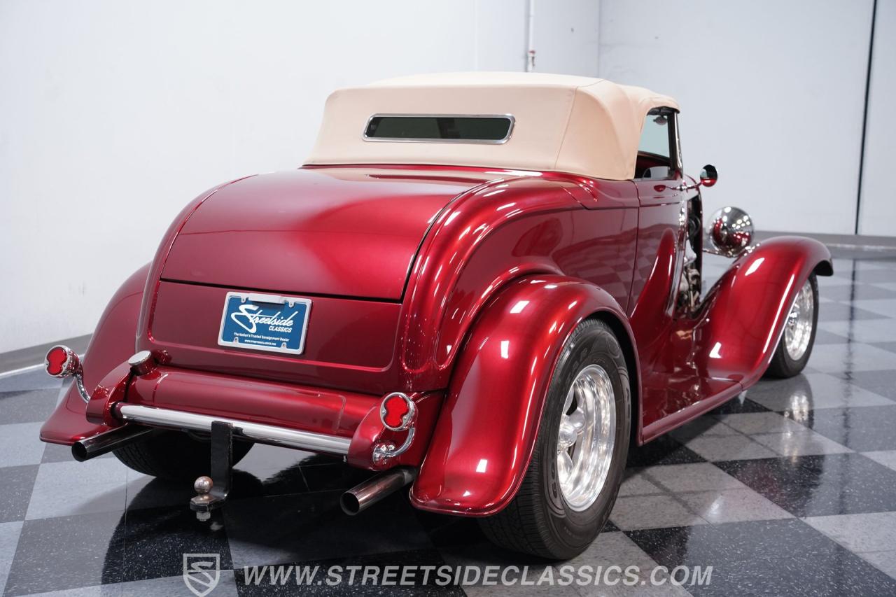 1932 Ford Roadster Boss 9 with Trailer