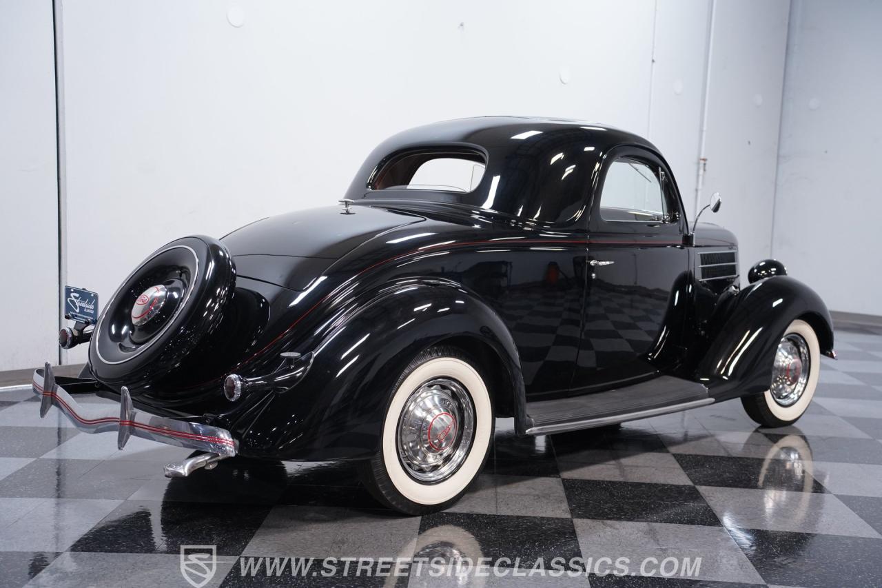 1936 Ford Deluxe 3 Window Coupe