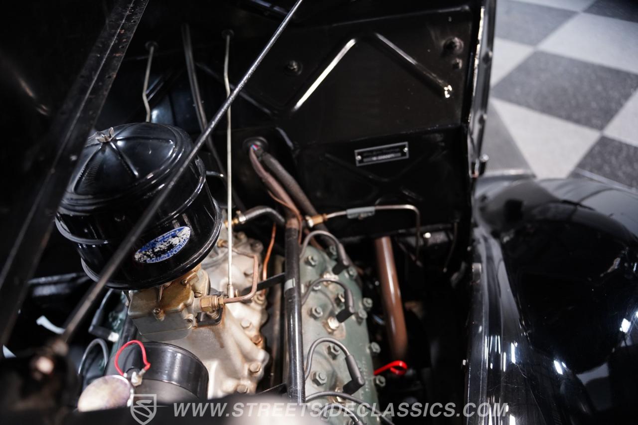 1936 Ford Deluxe 3 Window Coupe