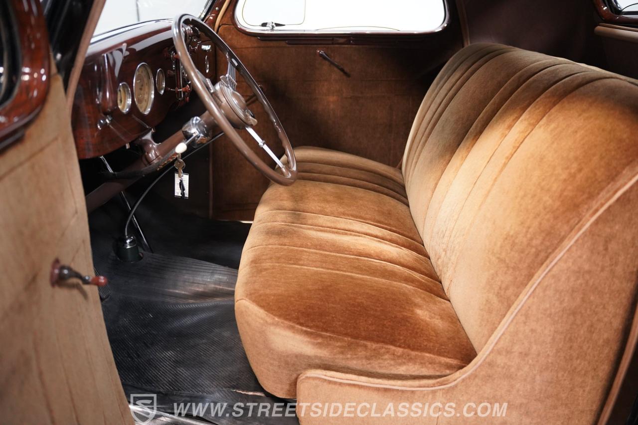 1936 Ford Deluxe 3 Window Coupe