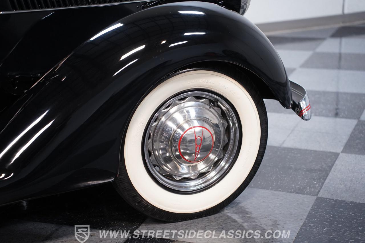 1936 Ford Deluxe 3 Window Coupe