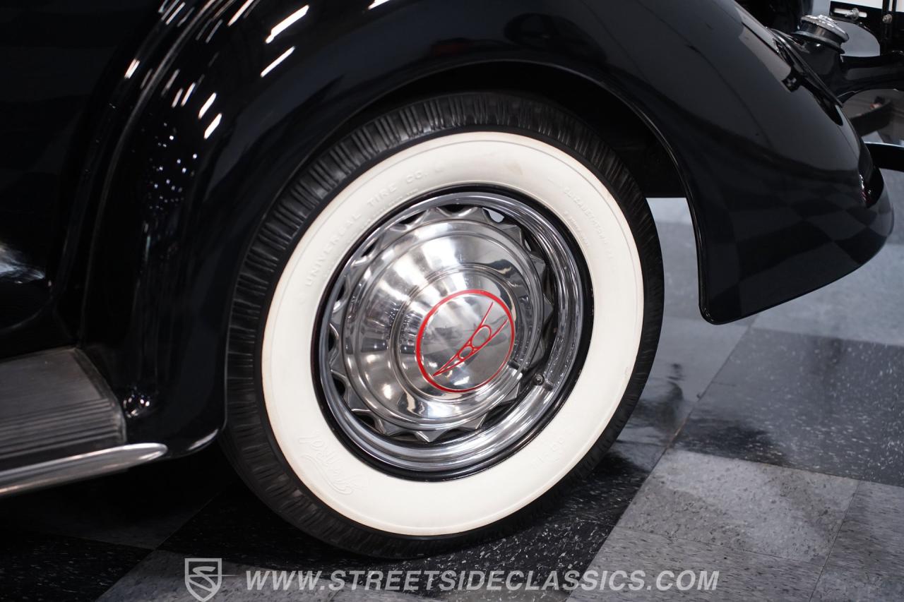 1936 Ford Deluxe 3 Window Coupe