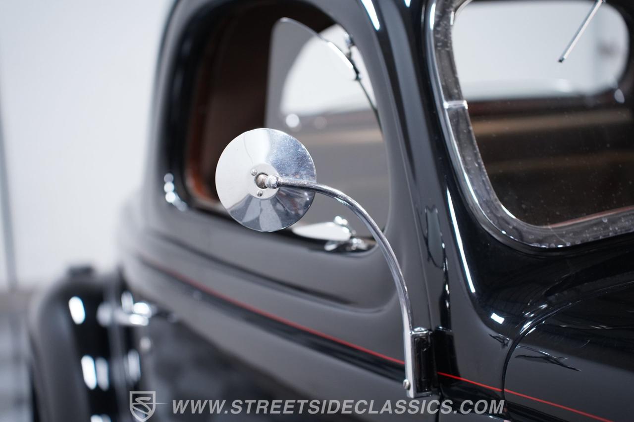 1936 Ford Deluxe 3 Window Coupe