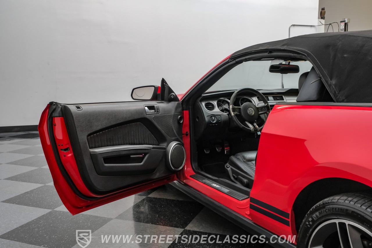2010 Ford Mustang Shelby GT500 Convertible