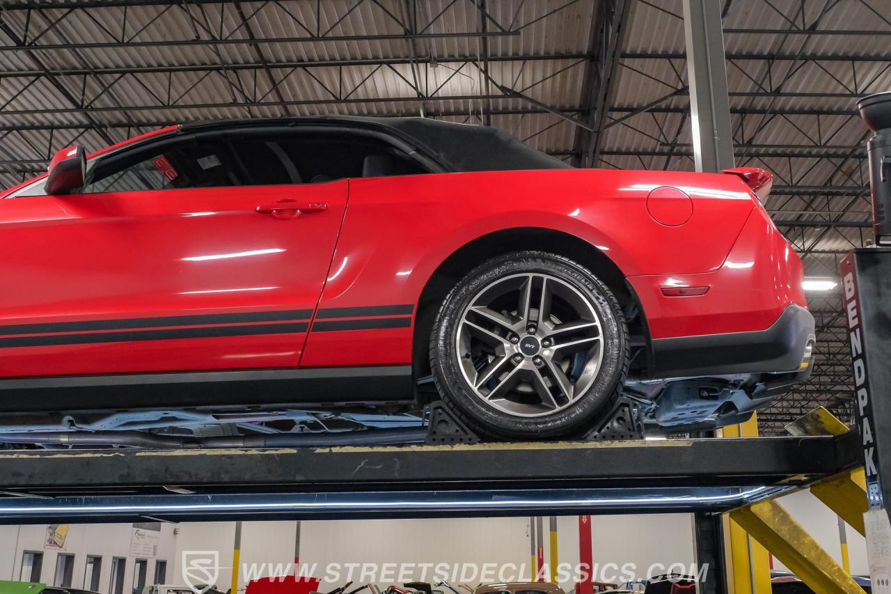 2010 Ford Mustang Shelby GT500 Convertible