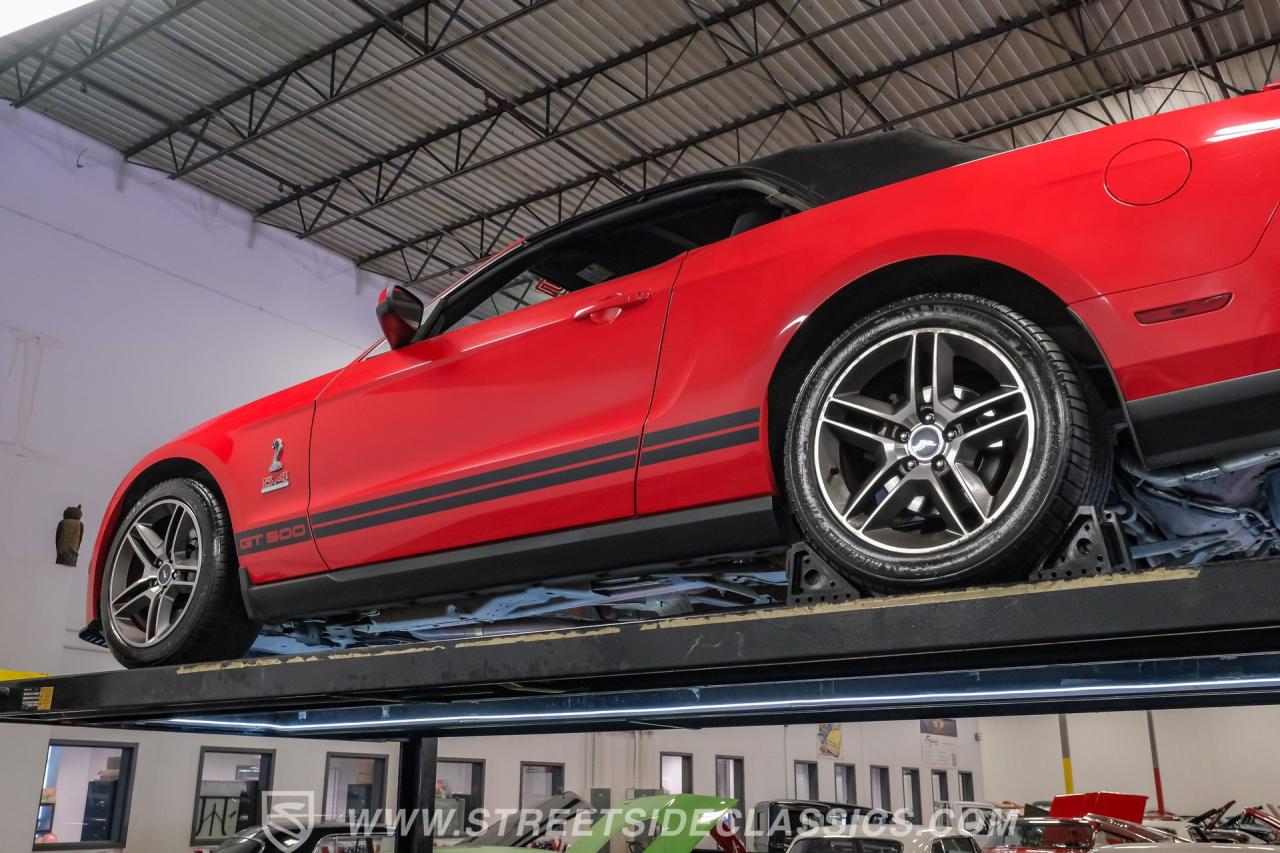 2010 Ford Mustang Shelby GT500 Convertible