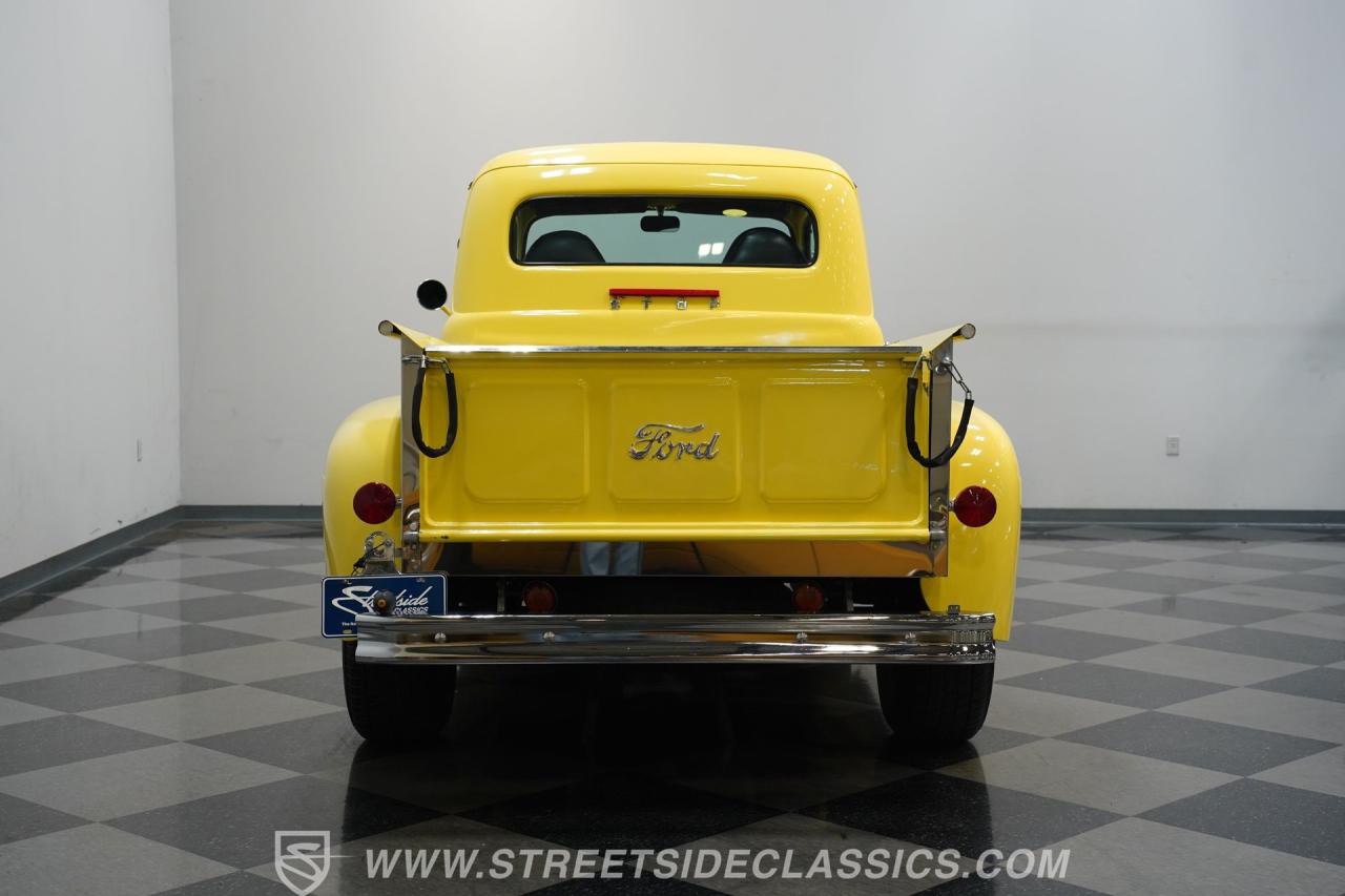 1952 Ford F-1