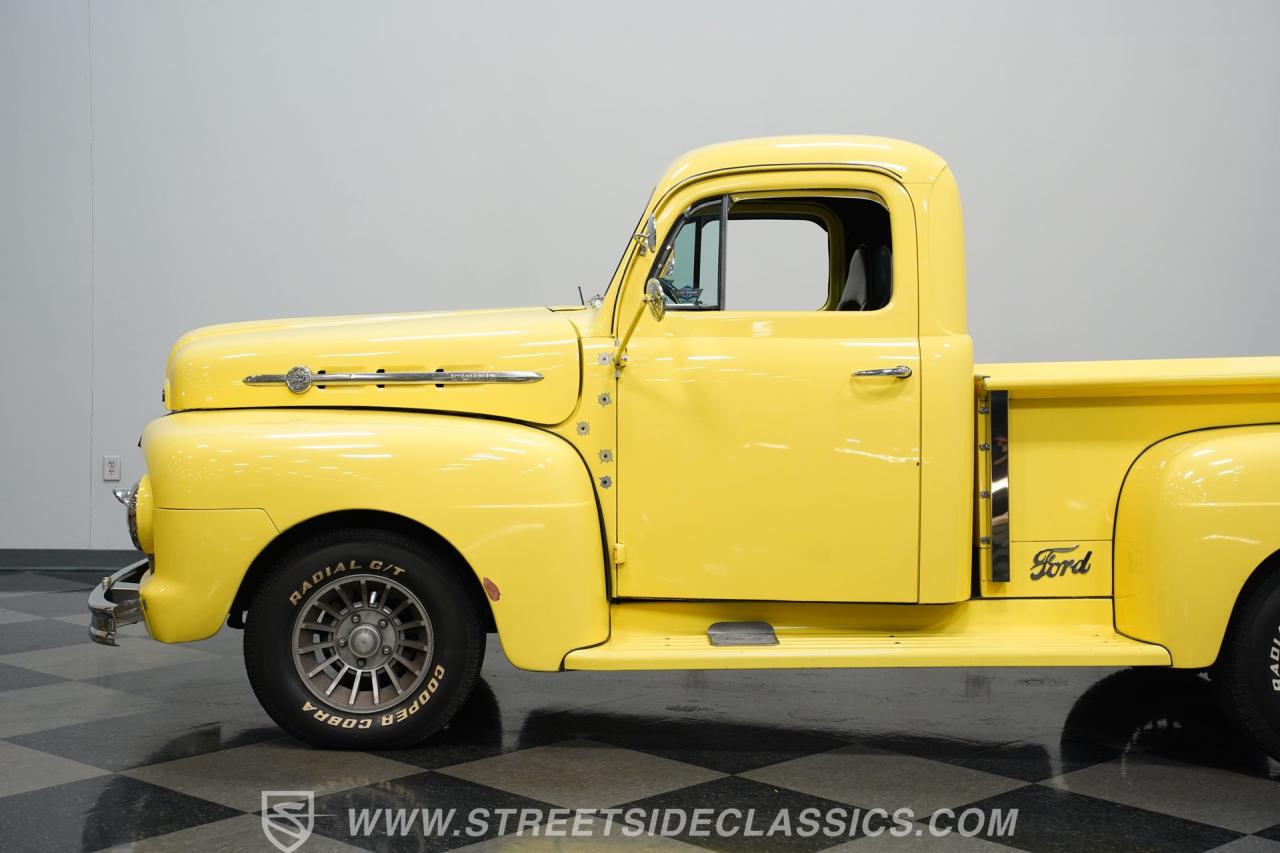 1952 Ford F-1