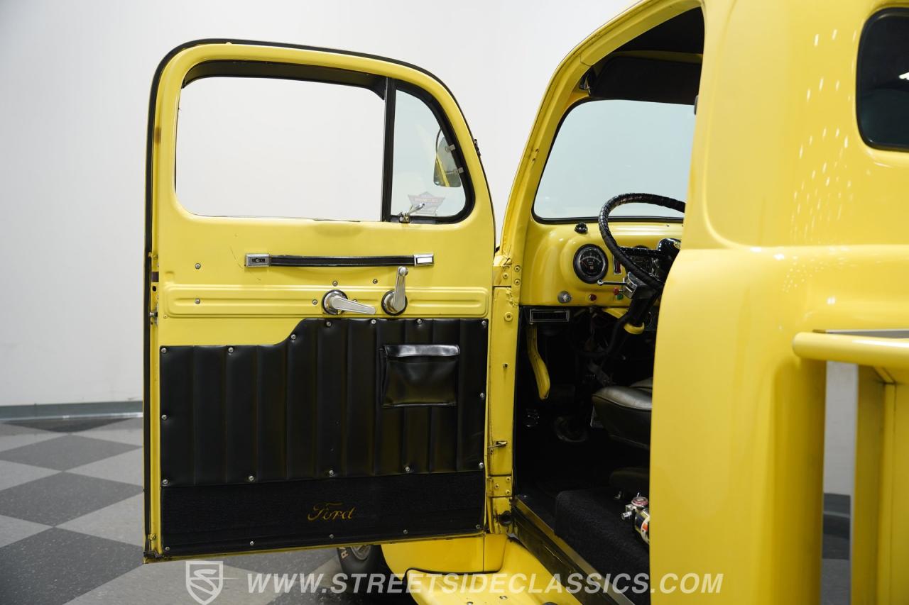 1952 Ford F-1