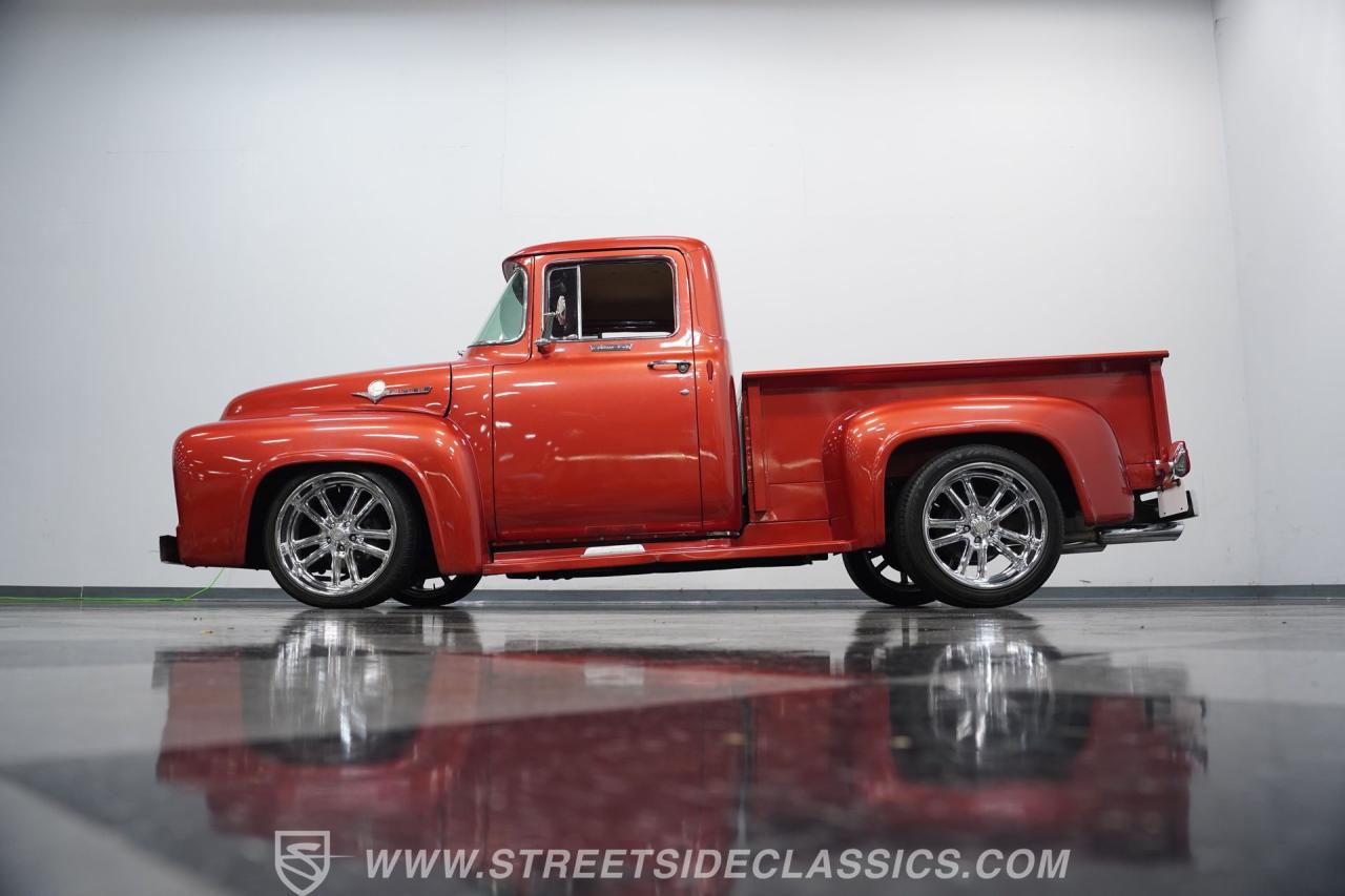 1956 Ford F-100