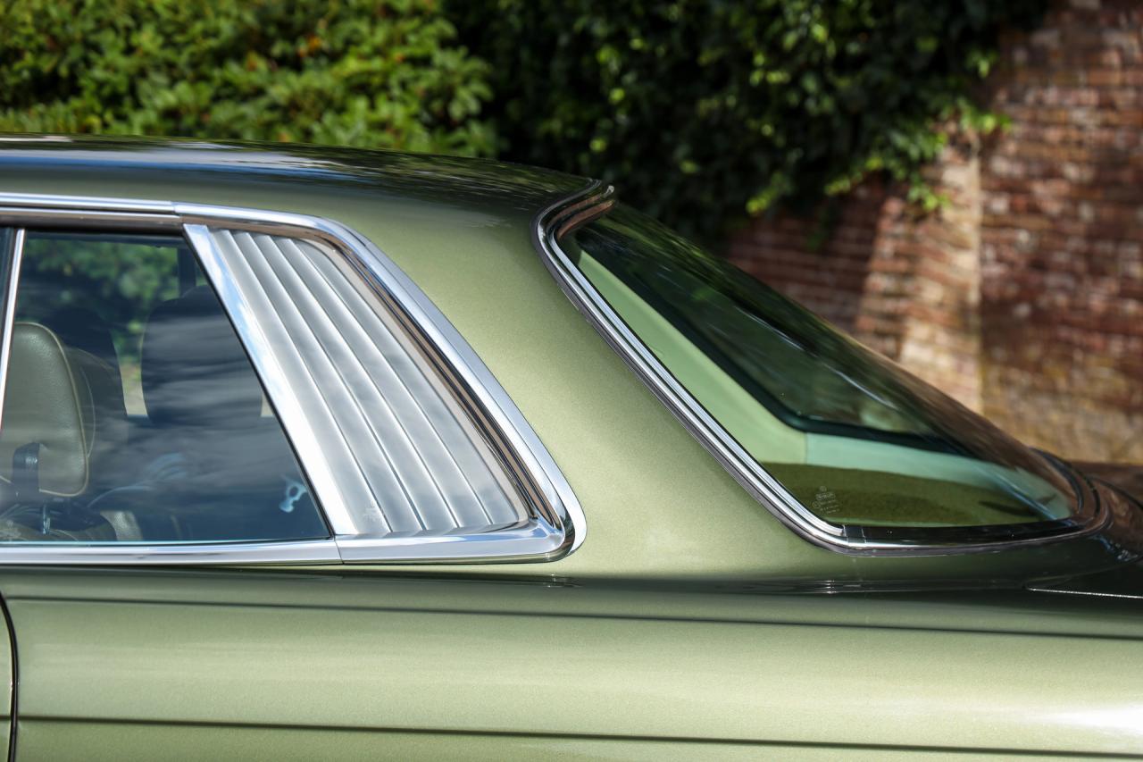1976 Mercedes - Benz Mercedes Benz 280 SLC &ldquo;Completely green-colored&rdquo;