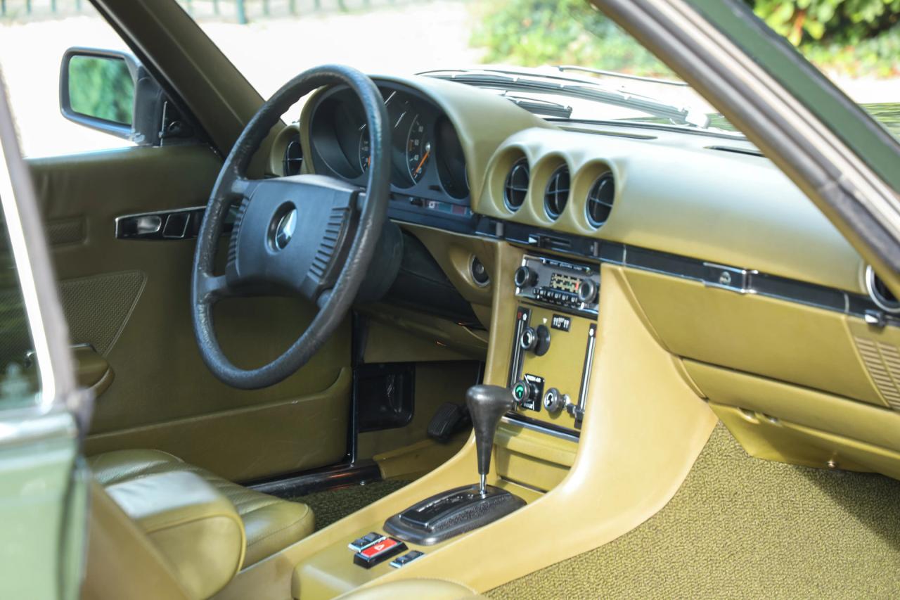 1976 Mercedes - Benz Mercedes Benz 280 SLC &ldquo;Completely green-colored&rdquo;