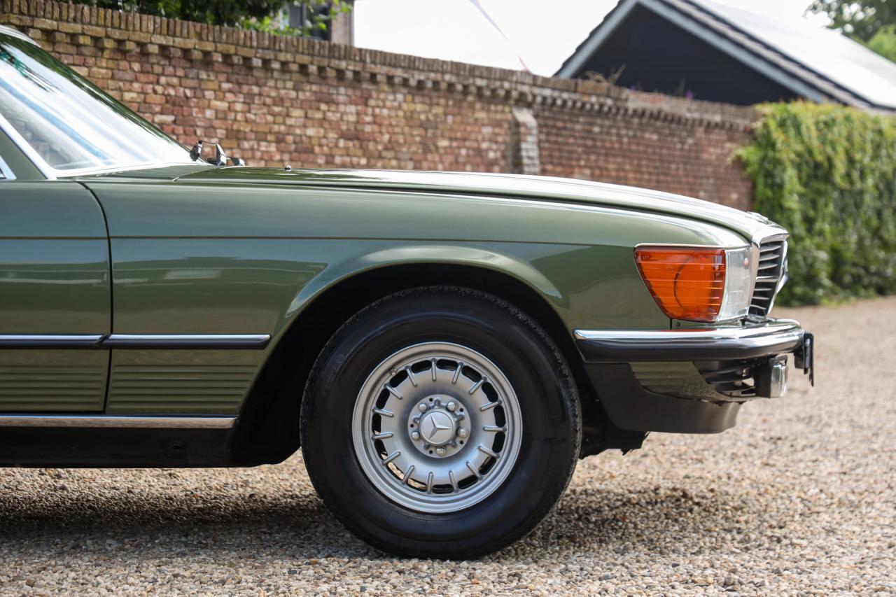 1976 Mercedes - Benz Mercedes Benz 280 SLC &ldquo;Completely green-colored&rdquo;