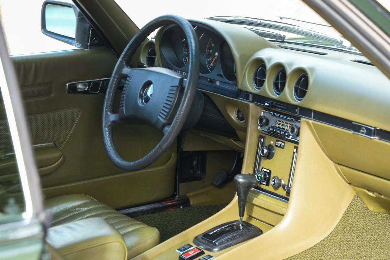 1976 Mercedes - Benz Mercedes Benz 280 SLC &ldquo;Completely green-colored&rdquo;