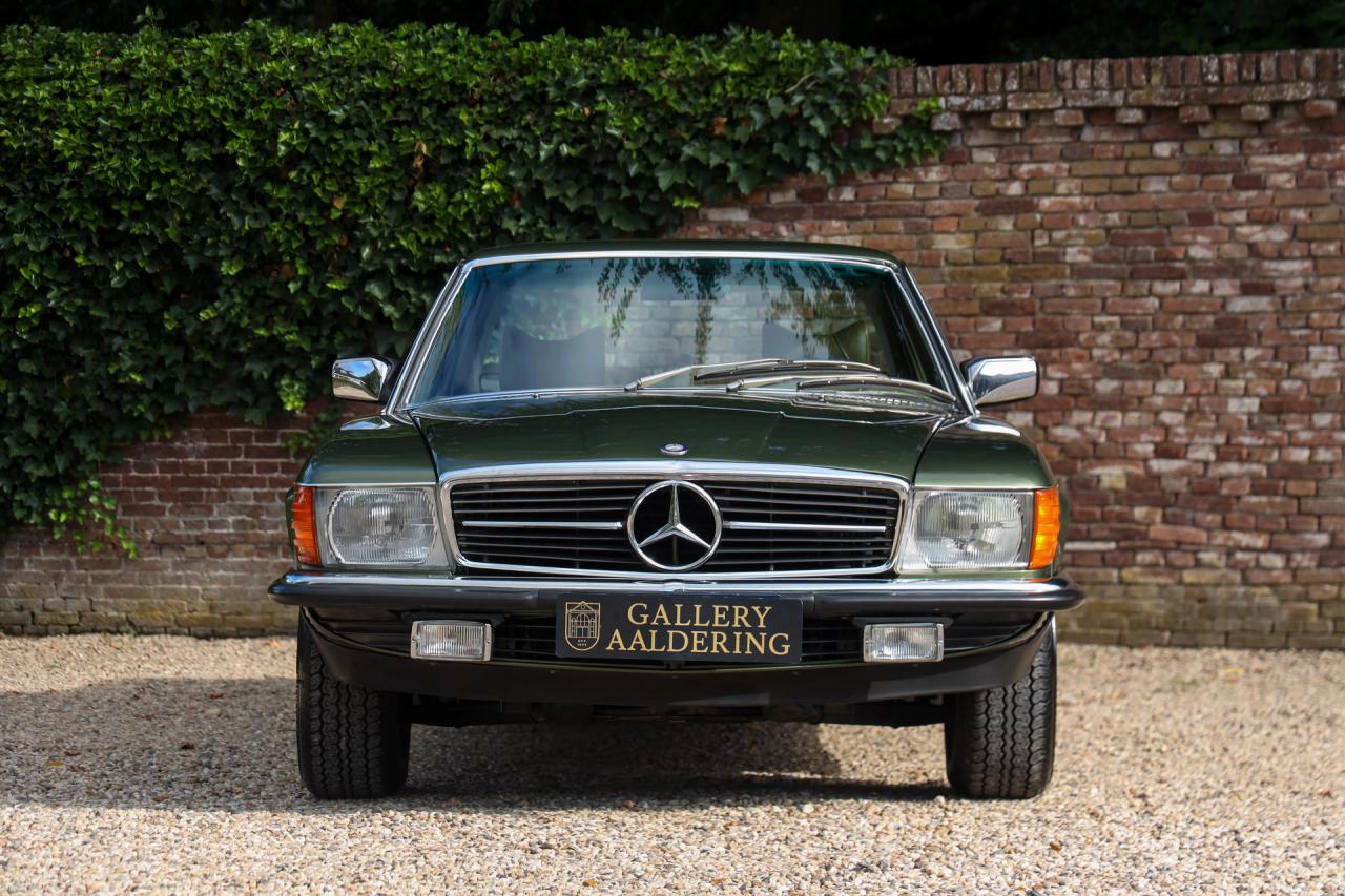 1976 Mercedes - Benz Mercedes Benz 280 SLC &ldquo;Completely green-colored&rdquo;